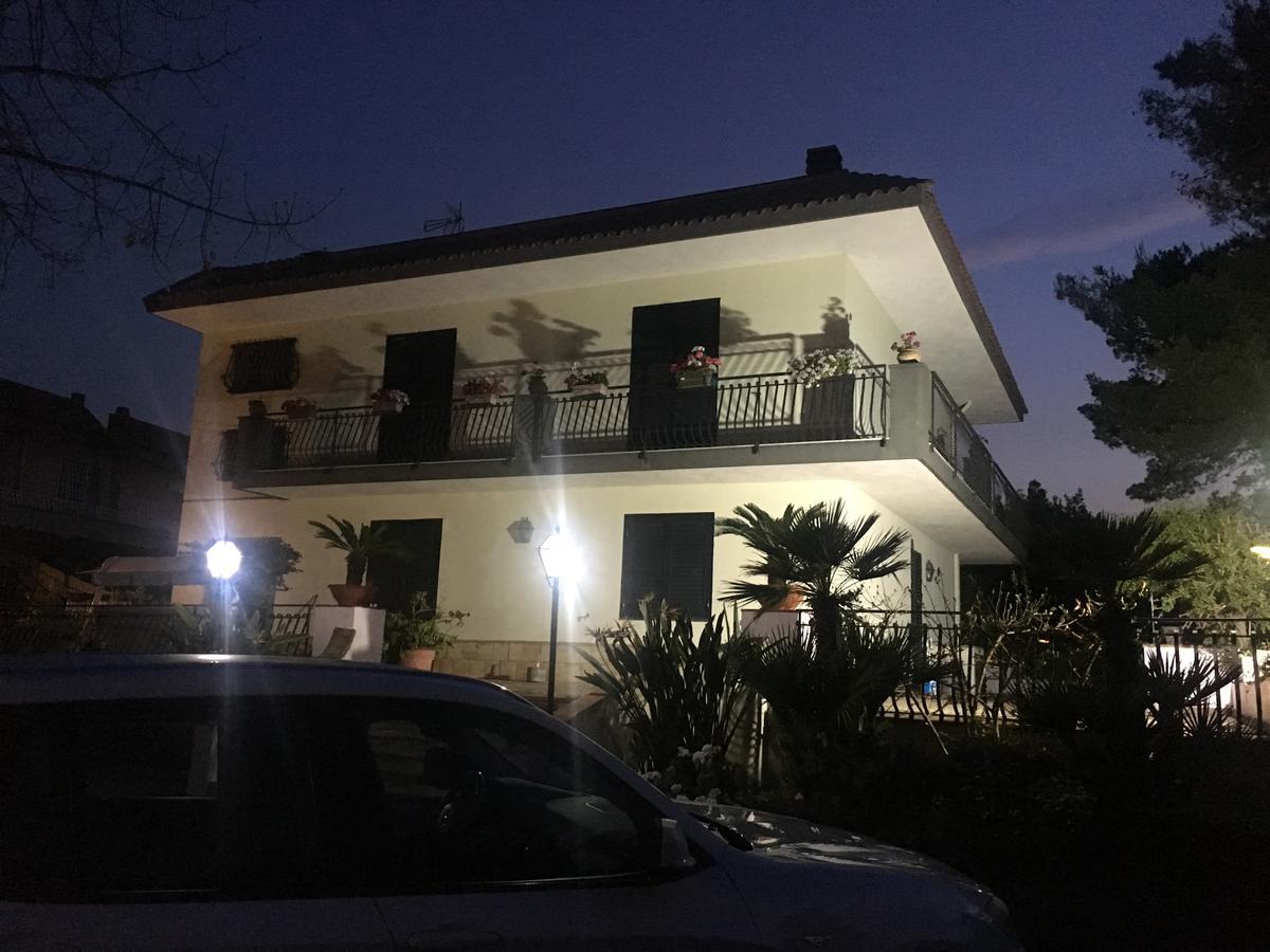 אסראלה Villa Fraele מראה חיצוני תמונה
